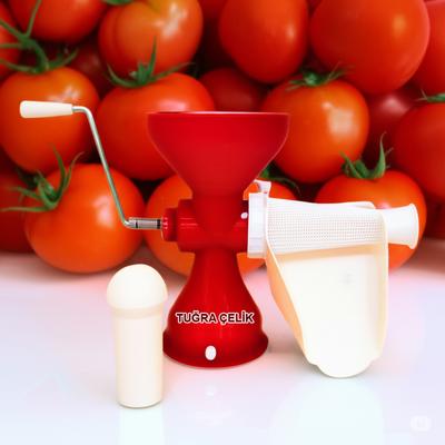 Tuğra Plastik El Tipi Biber, Domates Püre ve Salça Makinesi – Metal Çevirme Kollu